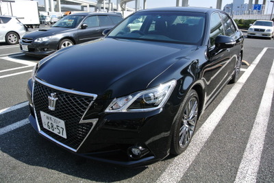 【トヨタ クラウン 新型発売】アスリート V6は「元気の良い音をあえて出している」 画像