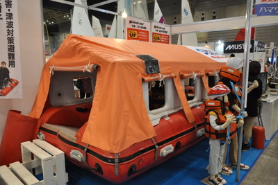 【ジャパンボートショー13】浜口ウレタン、水害・津波対策避難用ウレタンボートを出品 画像