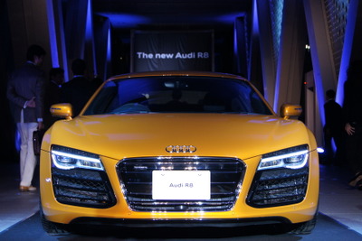 【アウディ R8 改良新型】新開発の7速Sトロニック採用で0-100km/h3.6秒に 画像