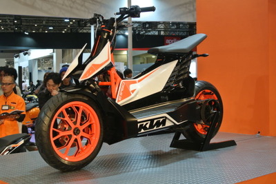 【東京モーターサイクルショー13】KTM、電動バイク E-SPEED を世界初公開 画像