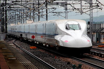 【ゴールデンウィーク】JR西日本、臨時列車4本を追加運転 画像