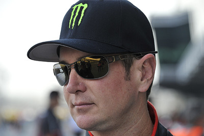【INDYCAR】NASCARレーサーのカート・ブッシュがインディカーのマシンをテストドライブ 画像