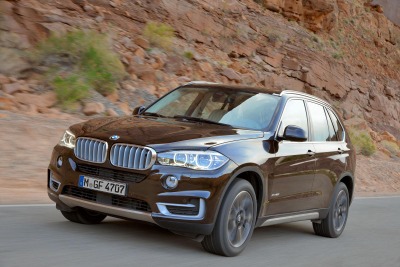 BMW、X5 新型を発表…450psのV8ツインターボ搭載 画像