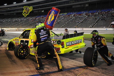 【NASCARキャンピングワールド 第7戦】トヨタ、クラフトンが4位入賞で首位キープ 画像