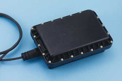 ヨコオ、自動速度取締装置用 24GHz帯ドップラーレーダ を開発 画像