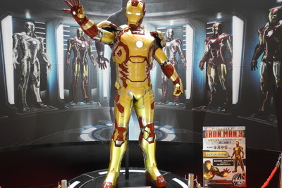 【東京おもちゃショー13】アイアンマンのコスチューム、価格は180万円 画像