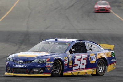 【NASCARスプリントカップ 第16戦】トヨタ、マーティン・トゥルークス・Jr.が218戦ぶりの勝利 画像