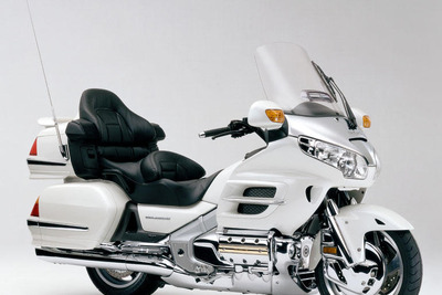 ホンダ ゴールドウイング「30周年記念車」 画像