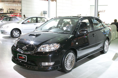 【バンコクモーターショー05】新車購入可能! トヨタ製ターボ付き4ドアセダン 画像