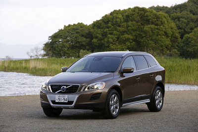 【ボルボ XC60 ロングドライブ】快適性の高い車内空間…随所に施された北欧デザインの魅力 画像