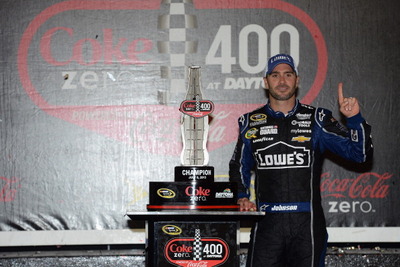 【NASCARスプリントカップ 第18戦】ジョンソン、コーク・ゼロ400の勝利でデイトナを制覇 画像