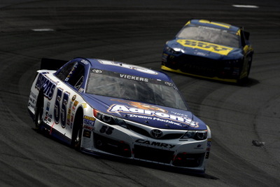 【NASCARスプリントカップ 第19戦】トヨタのヴィッカースがニューハンプシャーでまさかの勝利 画像
