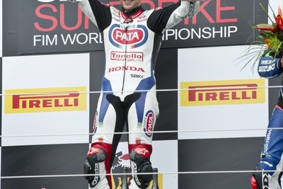 【WSB 第9戦】ホンダ、ジョナサン・レイが第1レースで今季初優勝 画像
