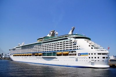 シニア世代のクルーズ旅行意識調査、全ての年収レンジで「行ってみたい」が5割以上 画像
