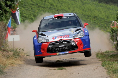 【WRC 第9戦】WRC-2クラスでクビサがリードを維持 画像