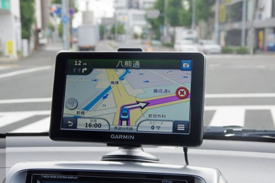 【GARMIN nuvi 2795 インプレ前編】スマホで目的地を設定できる新機能が魅力 画像