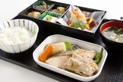 JAL、ホノルル線に新しい機内サービスを導入…リゾート気分を盛り上げる演出も 画像