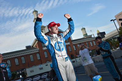 【INDYCAR 第16戦】レース詳報…パジェノー2勝目でランク3位浮上、琢磨は走り好調もマシントラブル 画像