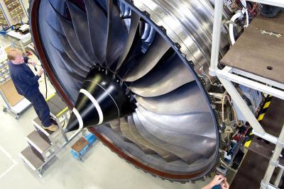 ロールスロイスのボーイング787-9ドリームライナー用エンジンが型式認証を取得 画像