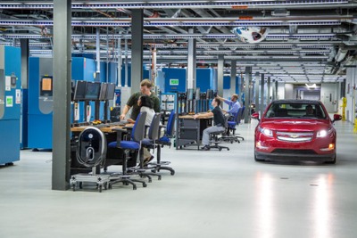 GM、EVやPHV用バッテリーの研究開発を強化 画像