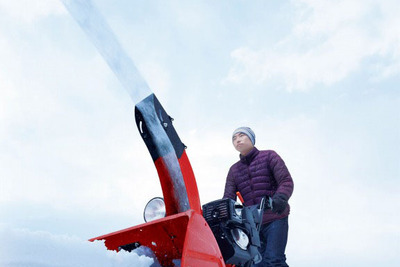 ホンダ、クロスオーガ搭載の小型ロータリー除雪機を発売 画像