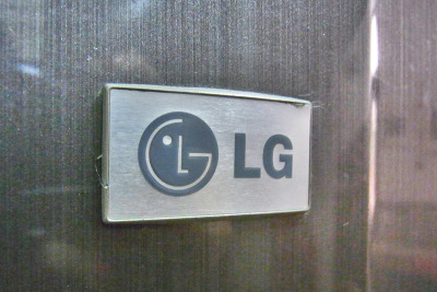 LG、インドで新スマートフォンG2発売開始 画像
