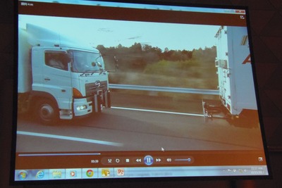 【ITS世界会議13】自動運転実装へのアプローチとシナリオ…トラックの隊列走行システムで紹介 画像
