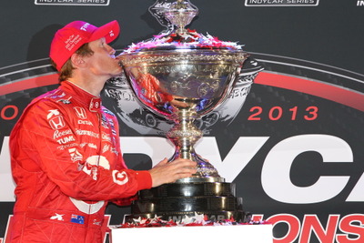 【INDYCAR 第19戦】王座獲得のディクソン、「5年周期の噂が本当になった」 画像