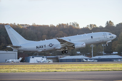 ボーイング、12機目のP-8Aポセイドン航空機を米海軍に納入 画像