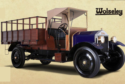 【東京モーターショー13】いすゞ、1924年製1.5トン積みトラックを参考出品 画像