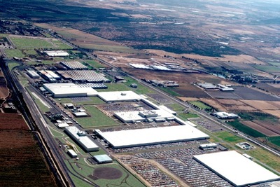 日産、メキシコ新工場の稼働開始…年間生産能力は85万台に 画像