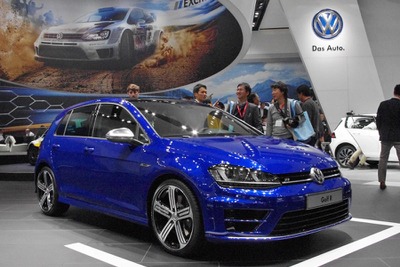 【東京モーターショー13】VW ゴルフ R、日本導入は2014年春 画像
