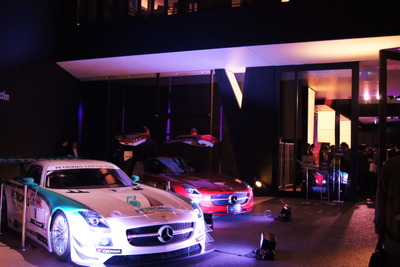 【東京モーターショー13】メルセデス・コネクションでパーティー開催、AMGモデル12台展示 画像