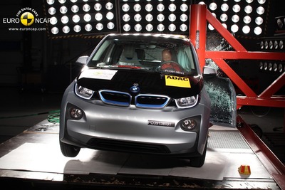 【ユーロNCAP】BMW「i」の第一号車、i3 …最高評価を逃す 画像