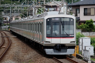 東武など5社、初日の出見物客向けの直通臨時列車運転 画像