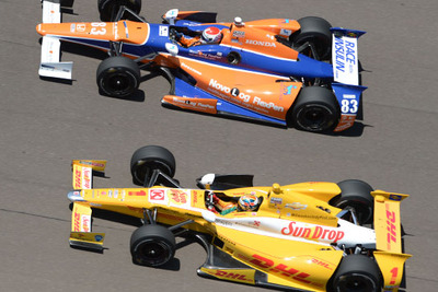 【INDYCAR】シボレーとホンダ、2015年に向けてエアロキットを開発 画像