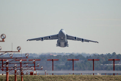 ロッキード・マーチン、15機目のC-5Mスーパーギャラクシーを米空軍に納入 画像