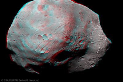 火星探査機マーズ・エクスプレス 火星の衛星フォボス最接近に挑む 29日 画像