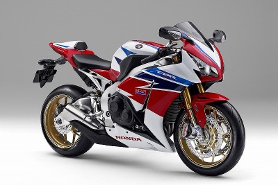 ホンダ、新型CBR1000RR を発表…エンジン仕様変更で5psアップ、SPモデルも用意 画像