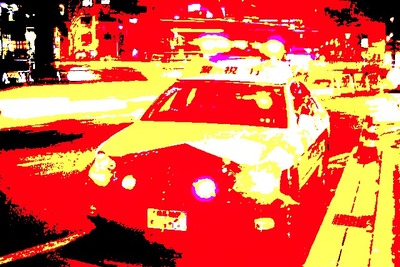 福岡市中心部でRVが暴走、運転者が脱法ハーブを吸引の可能性 画像