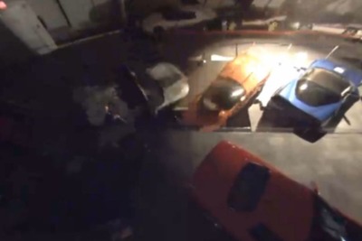 米 コルベット 博物館の陥没事故、車が飲み込まれた瞬間［動画］ 画像