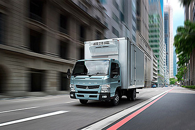 三菱ふそう、キャンターGVW 8.55トン 中型トラック を海外市場に投入 画像