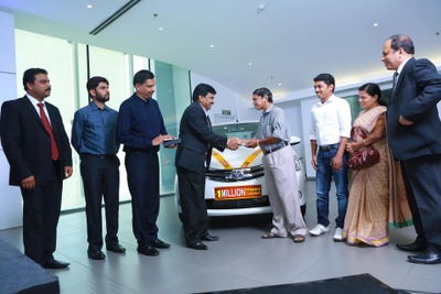 トヨタ、インド累計新車販売100万台達成 画像