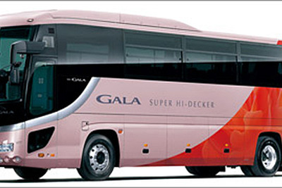 いすゞ、大型観光バス ガーラ を改良…安全機能強化と燃費向上 画像