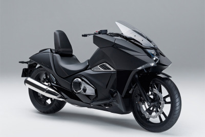 ホンダ、近未来モデル NM4-01 を発売…新感覚のライディングフィールを追求 画像