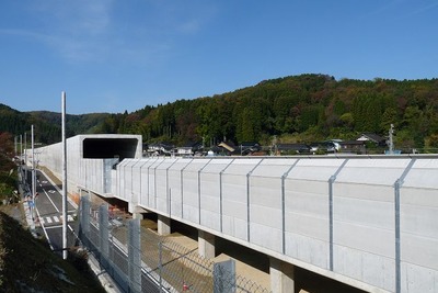 北陸新幹線の線路敷設が完了へ…5月に締結式 画像