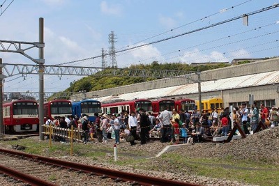 京急、今年も久里浜で「ファミリー鉄道フェスタ」開催 画像