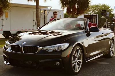 英国の人気歌手ジェームス・ブラントのMV…BMW4シリーズカブリオレが登場［動画］ 画像