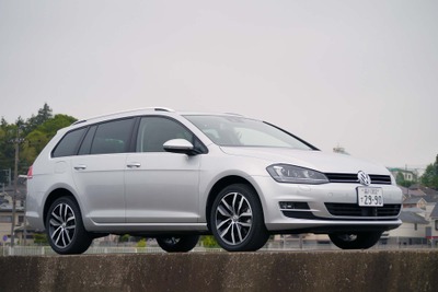 【VW ゴルフ ヴァリアント 試乗】 ワゴンの本質を問い直す高い機能性持つ1台…中村孝仁 画像