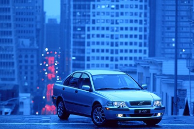 ボルボ、ネッドカーから撤退で三菱重荷 画像